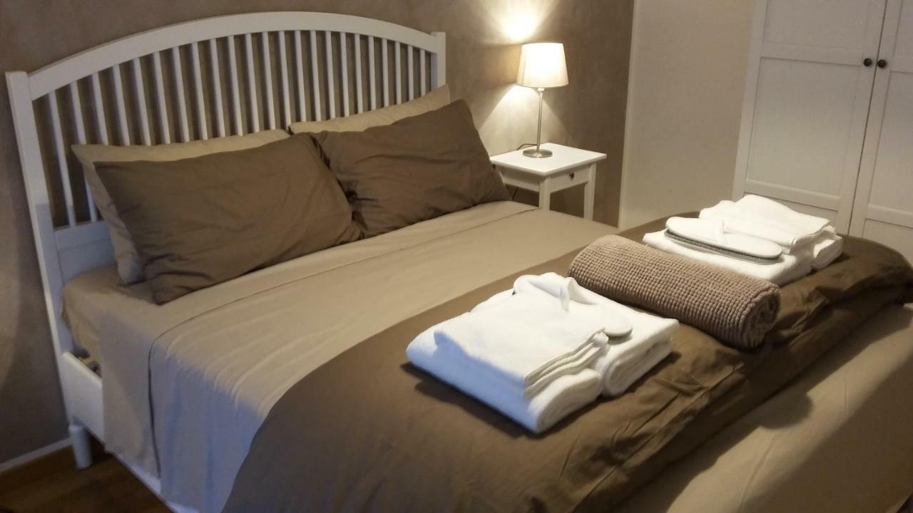 Residenza Leon Bed & Breakfast Кастелнуово дел Гарда Екстериор снимка