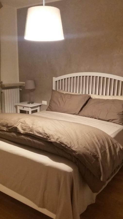 Residenza Leon Bed & Breakfast Кастелнуово дел Гарда Екстериор снимка